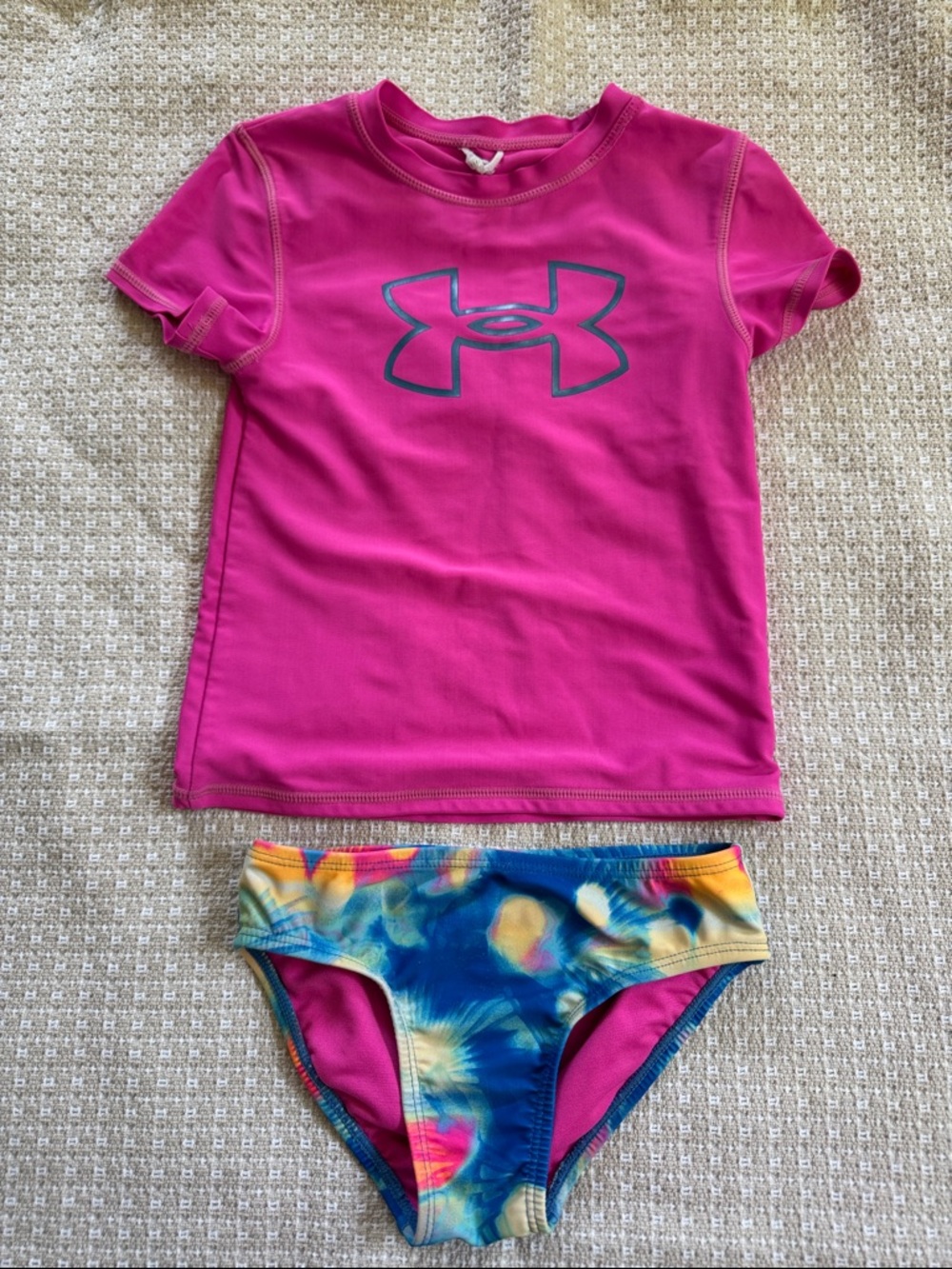 Hot Pink Girl's Size 6 Under Armour Two- Piece Swim Suit
